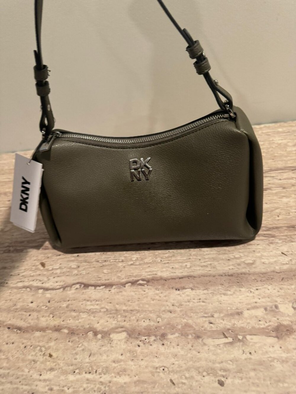 100% Authentic NWT REMY TOP ZIP SHOULDER BAG
